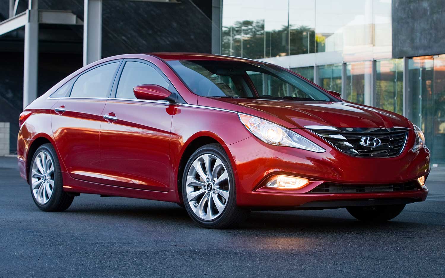 Hyundai sonato 2011