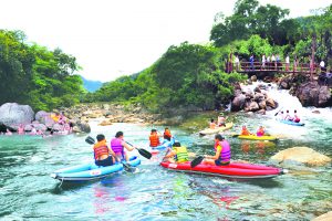 Tour Du Lịch Bà Nà – Huế – Phong Nha Trong 3 Ngày 2 Đêm